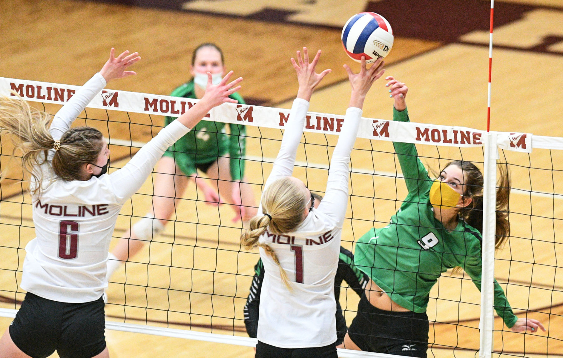 030221-qc-spt-gen-moline-girls-010